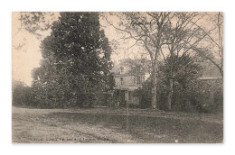 Delcampe - Rians, Château Dans Un Parc – CPA – France - Rians