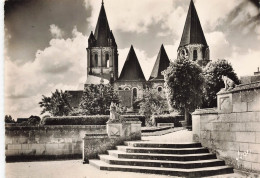Delcampe - 37 LOCHES LA COLLEGIALE SAINT OURS - Loches