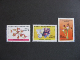 Delcampe - Madagascar: TB Série PA N° 186 Au PA N° 188, Neufs XX. - Madagaskar (1960-...)