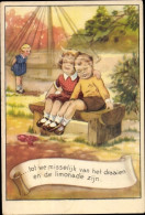 Delcampe - CPA Kinder Auf Dem Spielplatz, Kinder Haben Einen Drehwurm - Spielzeug & Spiele