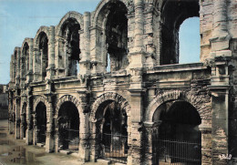 Delcampe - 13 ARLES LES ARENES - Arles