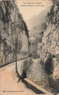 Delcampe - PHOTOGRAPHIE - Vallée De LAude - Défilé Des Gorges De St Georges - Carte P - Fotografie