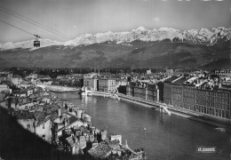 Delcampe - 38 GRENOBLE LE TELEFERIQUE ET LA CHAINE DE BELLEDONNE - Grenoble