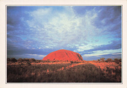 Delcampe - AUSTRALIE ULURU LE MONOLITHE D AYERS ROCK - Autres & Non Classés