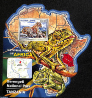 Delcampe - Sierra Leone 2016 National Park Tanzania, Mint NH, Nature - Various - Animals (others & Mixed) - Cat Family - Maps - Geografía