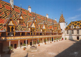 Delcampe - BEAUNE Pays Des Grands Crus L'hotel Dieu La Cour D'honneur 2 (scan Recto Verso)nono0100 - Beaune