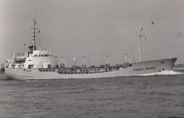 Delcampe - Cornelis Brodere Tanker Postcard Size Real Photo #SDH351 - Tanker