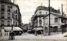 Delcampe - CPA Nanterre La Rue Chemin De Fer Au Passage A Niveau - Nanterre