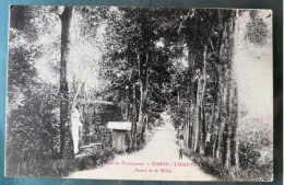 Delcampe - GABON - 2 CPA Libreville - L'hôpital, Circulée 1925 - Route De La Milice. ANIMEE - Gabon