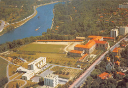 Delcampe - Caluire – Frères Des Ecoles Chrétiennes – Vue Aérienne - Caluire Et Cuire