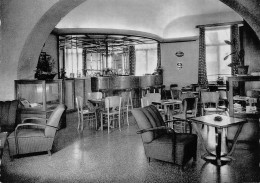 Delcampe - Mariembourg – Le Bar Du Grand Hôtel Des Fagnes - Couvin