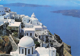 Delcampe - GRECE SANTORIN VUE PARTIELLE DE PHIRA - Grecia
