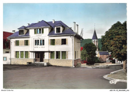 Delcampe - AZZP3-0320-15 - CONDAT-EN-FENIERS - L'hotel De Ville - Condat