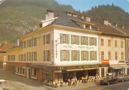 Delcampe - 74 CLUSES Hôtel Restaurant DU-MONT-BLANC 28 / MA0090 - Cluses
