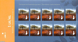 Delcampe - Finland 2010 Torronsuo National Park Foil Sheet, Mint NH, Nature - National Parks - Trees & Forests - Ungebraucht