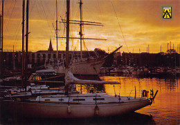 Delcampe - Ostende – Port Des Yachts Au Crépuscule - Oostende