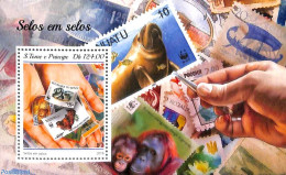 Delcampe - Sao Tome/Principe 2018 Stamp Collecting S/s (Db 124.00), Mint NH, Philately - Stamps On Stamps - Sellos Sobre Sellos
