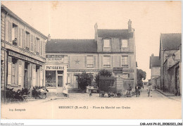 Delcampe - CAR-AAVP4-91-0246 - MENNECY - S Et O - Place Du Marché Aux Grains - Mennecy