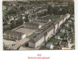 Delcampe - AUMALE: Le Groupe Scolaire Vue Aérienne 10x15 - Très Bon état - Aumale