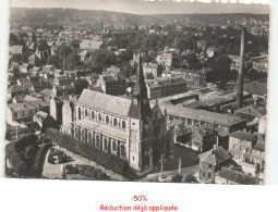 Delcampe - CAUDEBEC-les-ELBEUF: L'église Et Vue Générale Vue Aérienne 10x15 - Très Bon état - Caudebec-lès-Elbeuf