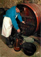 Delcampe - Carte Postale - Vignes - En Champagne - Vue Des Caves - Le Soutirage Du Vin - CPM - Voir Scans Recto-Verso - Poscard - C - Weinberge