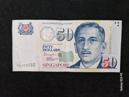 Delcampe - RARE !  Singapore 50 Dollars Currency Banknote Polymer Repeater Nice Lucky Number  #92 22 92 (#245) - Singapour