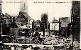Delcampe - CPA Militaria Albert Bombarde - Albert