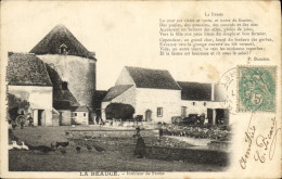 Delcampe - CPA Folklore Paysans La Beauce Interieur De Ferme - Bauern