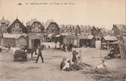 Delcampe - GU 7 -(62) BERCK PLAGE  - LA PLAGE ET LES VILLAS  - CABINES  ET JEUX DE PLAGE - VOITURE A SABLE AVEC ANE  - 2 SCANS - Berck