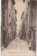 Delcampe - KO 26-(83) DRAGUIGNAN - RUE DE LA JUIVERIE  - ENFANTS - 2 SCANS - Draguignan