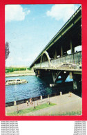 Delcampe - E-Russie-62P41  MOSCOU, La Station De Métro Gorki Et Le Pont - Russia