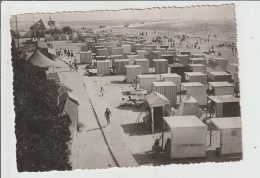 Delcampe - Loire Atlantique : LA BERNERIE : La  Plage  Et  Jetée - La Bernerie-en-Retz