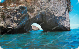 Delcampe - CPM Close-up View Of The Arches Puerto Vallarta - Mexiko