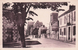 Delcampe - CHALLANS . La Gendarmerie . ( La Café De L'Hôtel De Ville ) - Challans