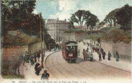 Delcampe - Brest (29) - Vue Prise Des Glacis Vers La Place Des Portes - Tramway - Brest