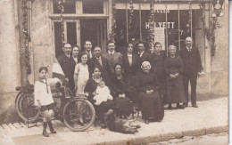 Delcampe - SULLY SUR LOIRE(CARTE PHOTO) CYCLES H.LYETT - Sully Sur Loire
