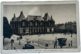Delcampe - 154 Lille - Place De La République - Palais Des Beaux-Arts - Autres & Non Classés