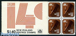 Delcampe - New Zealand 1976 Maori Art Booklet ($1.40), Mint NH, Performance Art - Music - Musical Instruments - Stamp Booklets - .. - Unused Stamps