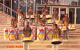 Delcampe - A977 Trinidad Steel Band Native Men Playing Drums Ethnic Postcard - Wereld