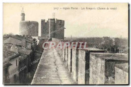 Delcampe - CPA Aigues Mortes Les Remparts Chemin De Ronde - Aigues-Mortes