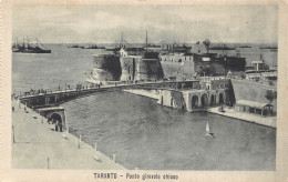 Delcampe - C083 Italy  Taranto Ponte Girevole Chiuso  Vintage Postcard - Taranto