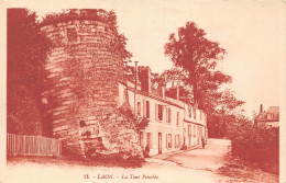 Delcampe - A826 France Laon Tour Penchee Tower Vintage Postcard - Laon