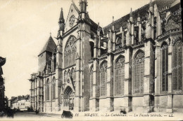 Delcampe - CPA Meaux La Cathedrale La Facade Laterale - Meaux