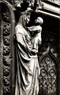 Delcampe - CPSM L'Auvergne Riom Eglise Du Marthuret La Vierge A I'Oiseau - Riom