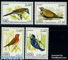 Delcampe - Algeria 1976 Birds 4v, Mint NH, Nature - Birds - Algerien (1962-...)
