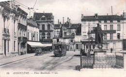 Delcampe - 16* ANGOULEME  Placc Bouillaud    RL52,0830 - Angouleme