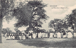 Delcampe - Mali - La Fête-dieu à Banankourou (Banankoro) - Ed. Inconnu - Mali